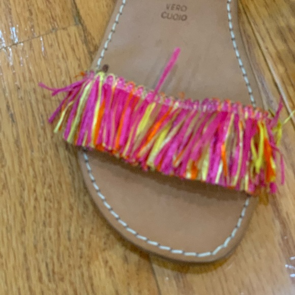 Gia Couture Sandals - Picture 4 of 7